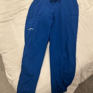 Blue straight leg sketchers scrub pants